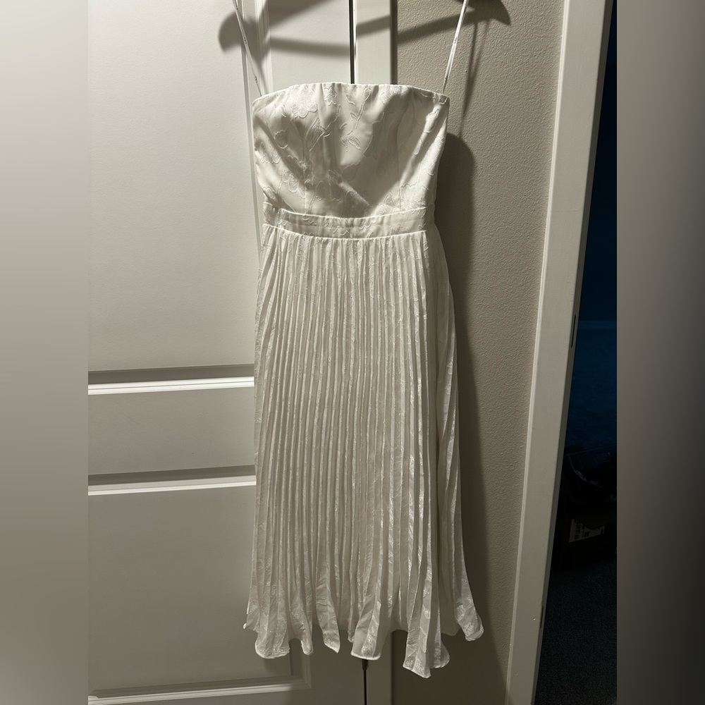 Lulu's Shimmering White Satin Gown